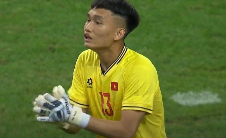 U19 Viet Nam thua Trung Quoc hinh anh