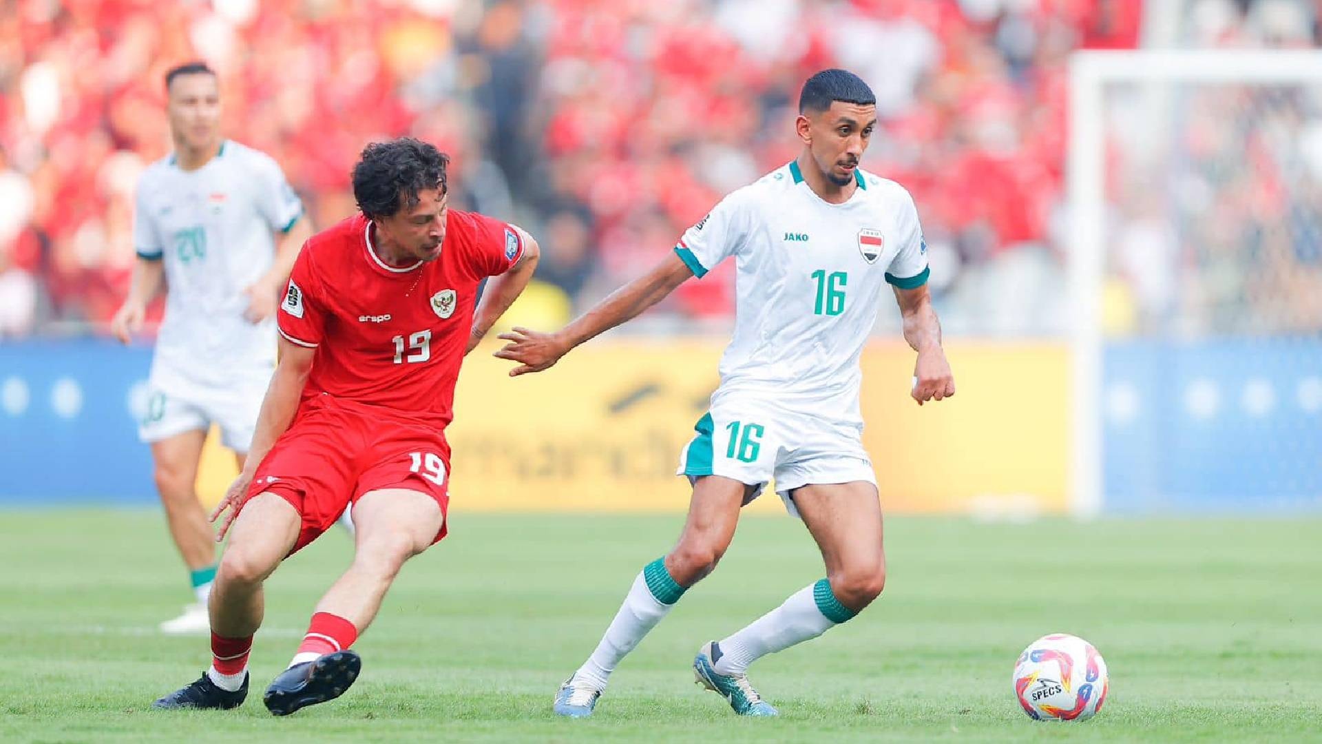 Bao Indonesia lo Viet Nam lat nguoc tinh the hinh anh