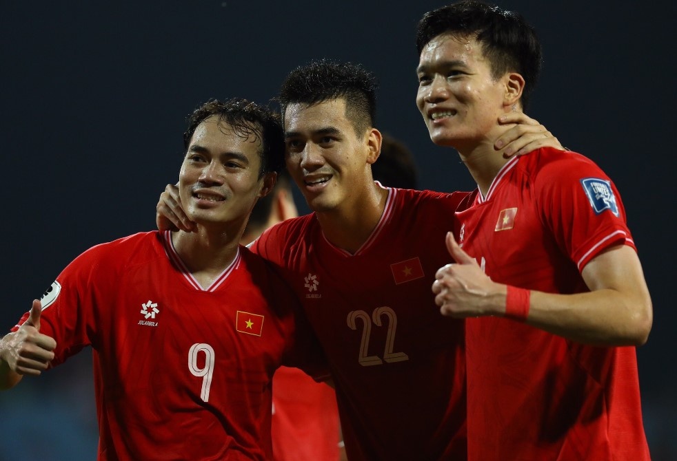 Tien Linh: 'Viet Nam con 50% co hoi di tiep' hinh anh