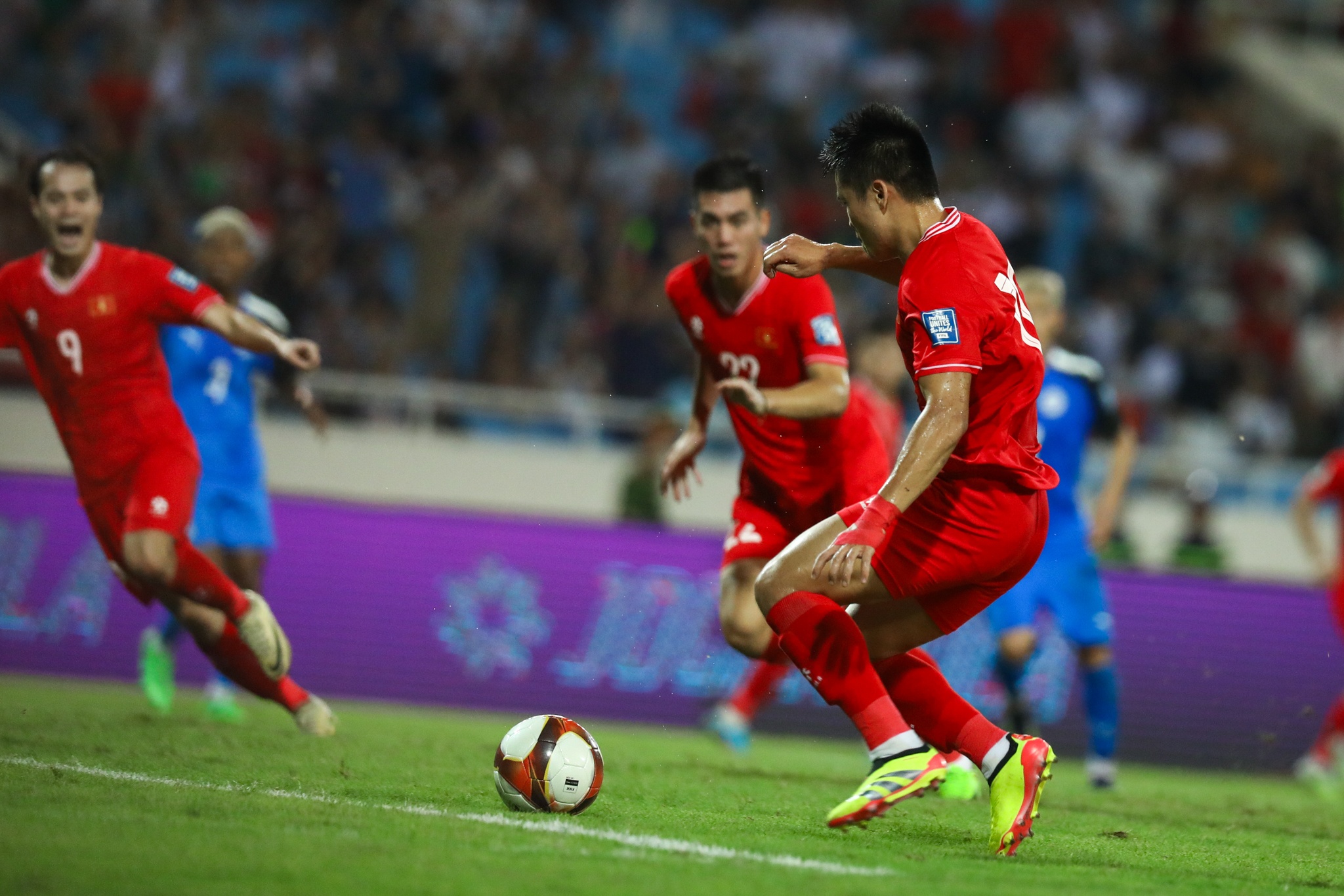 Viet Nam thang Philippines anh 1