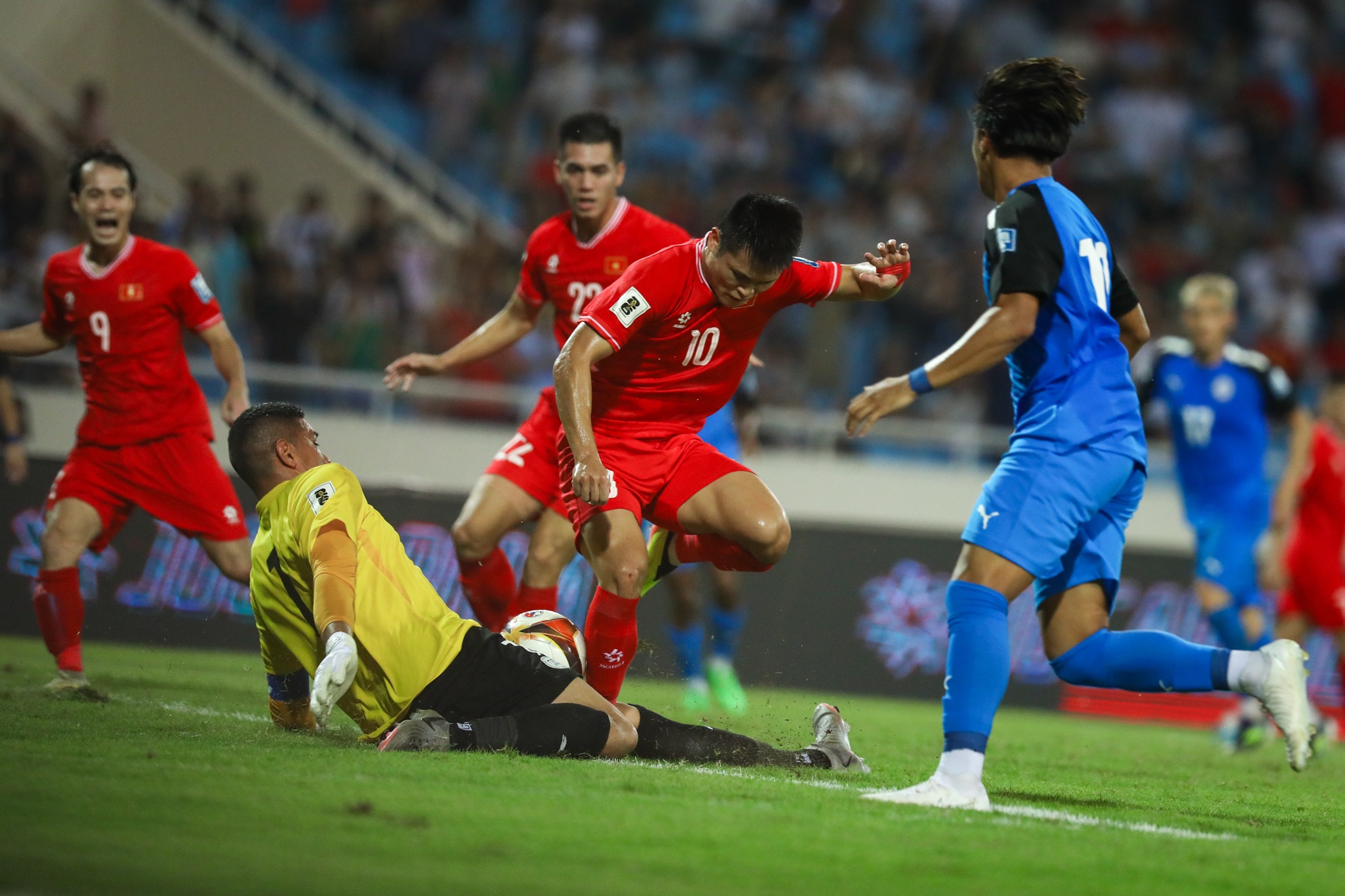 Viet Nam thang Philippines anh 3