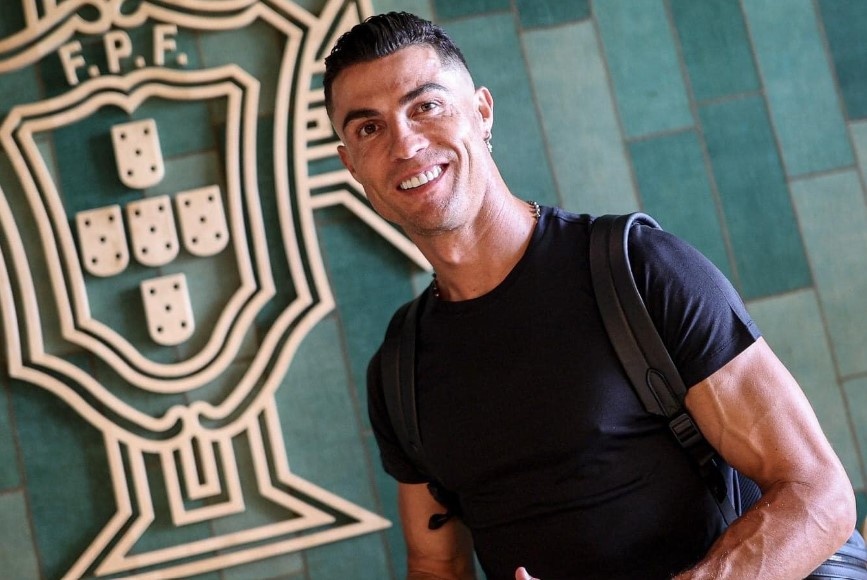 Ronaldo hoi quan muon nhat tuyen Bo Dao Nha hinh anh