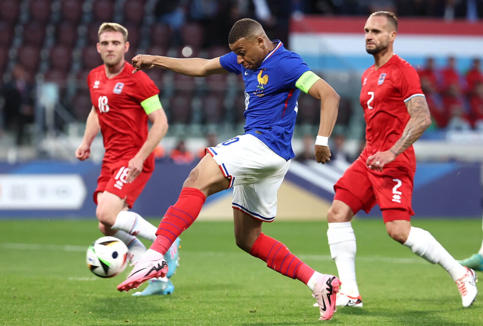 Griezmann,  Giroud,  Mbappe anh 1