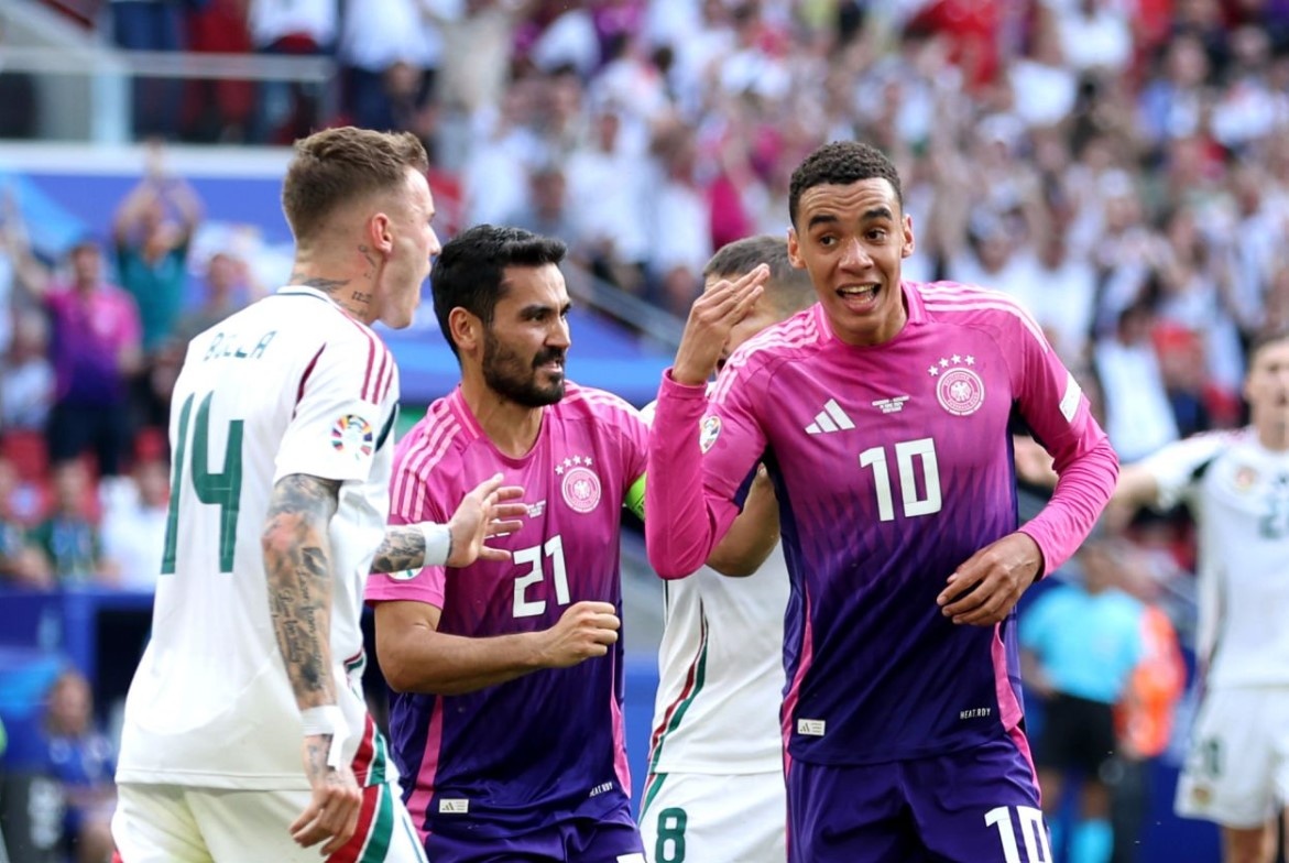 Duc vs Hungary anh 5