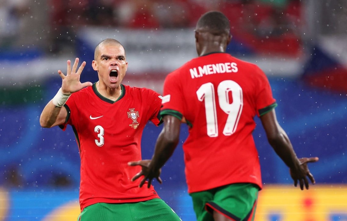 Ronaldo lap ky luc anh 3