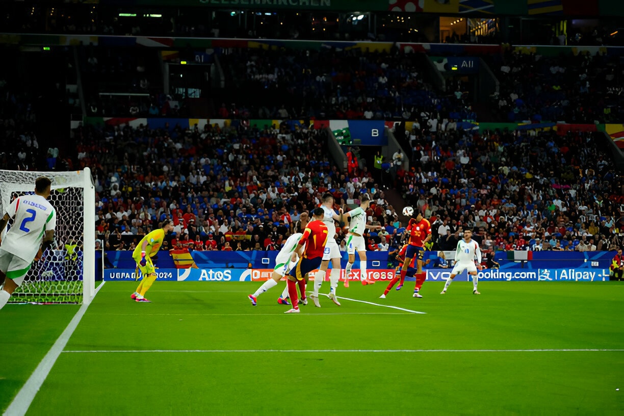 Tay Ban Nha dau Italy anh 1