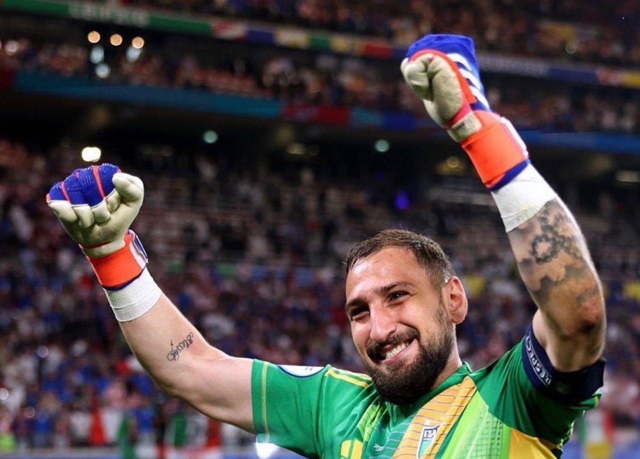 Nguoi hung Donnarumma hinh anh