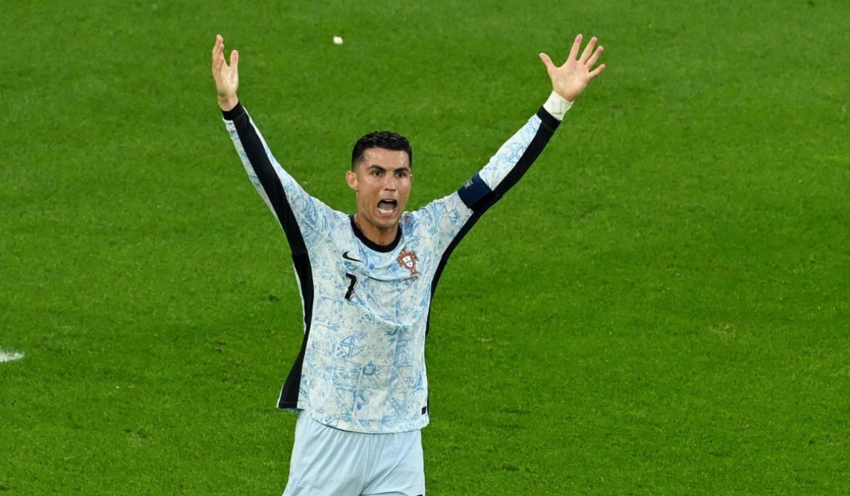 Ronaldo noi gian anh 3