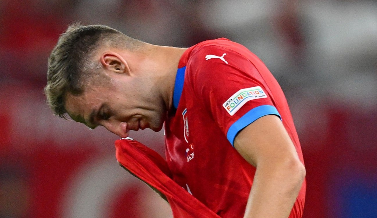 3 doi tuyen bi loai trong ngay cuoi cua vong bang EURO hinh anh