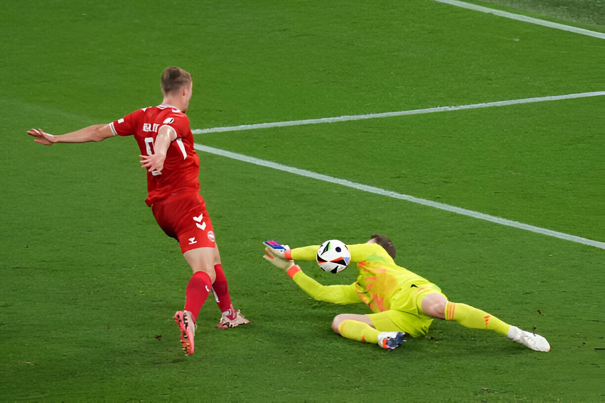 Duc vs Dan Mach anh 3