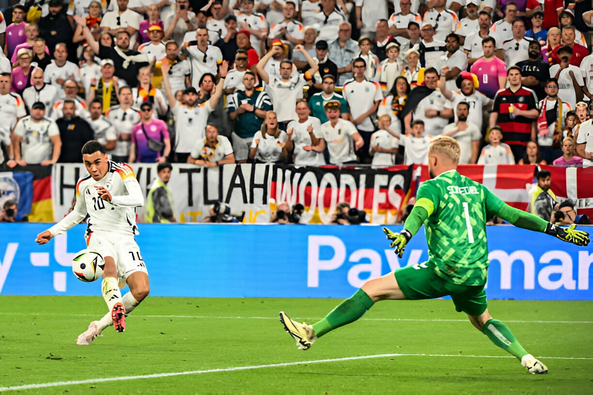 Đức vs Đan Mạch ảnh 6 Duc vs Dan Mach anh 6