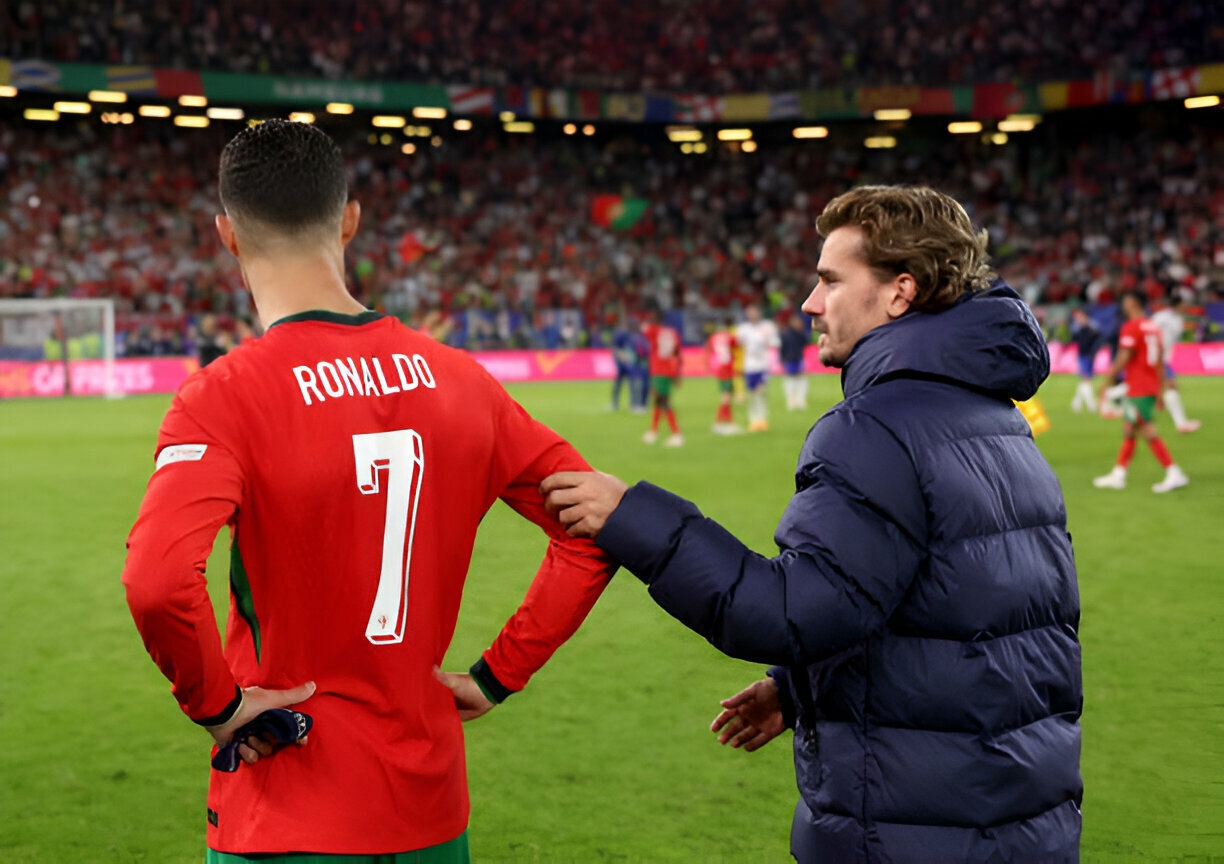 Ronaldo bi loai anh 4