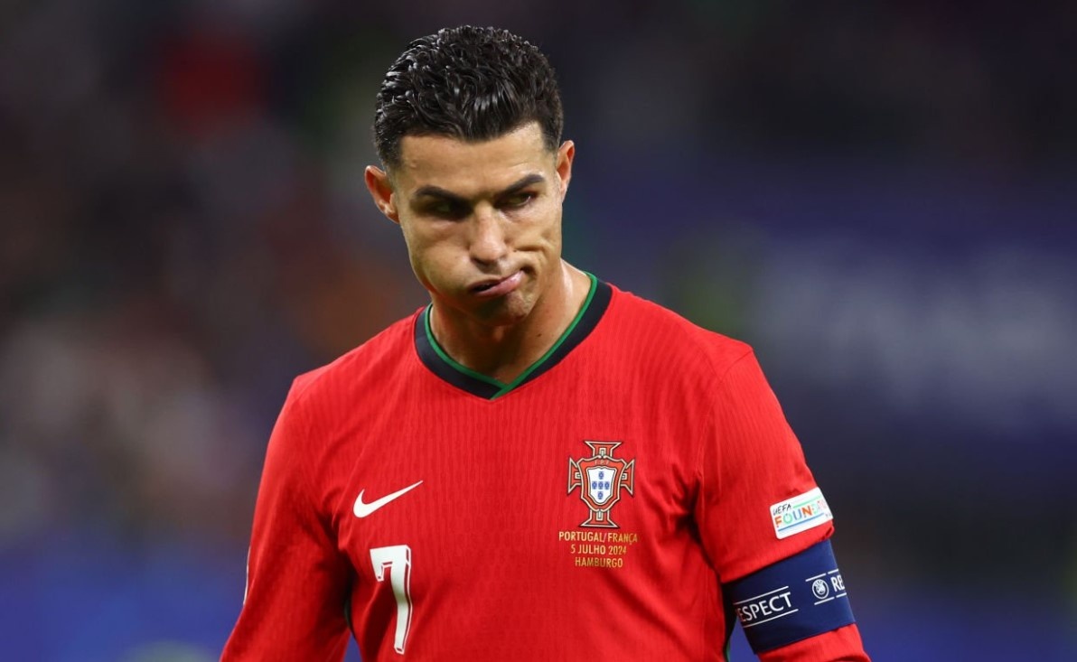 Ronaldo vao doi hinh te nhat EURO 2024 hinh anh