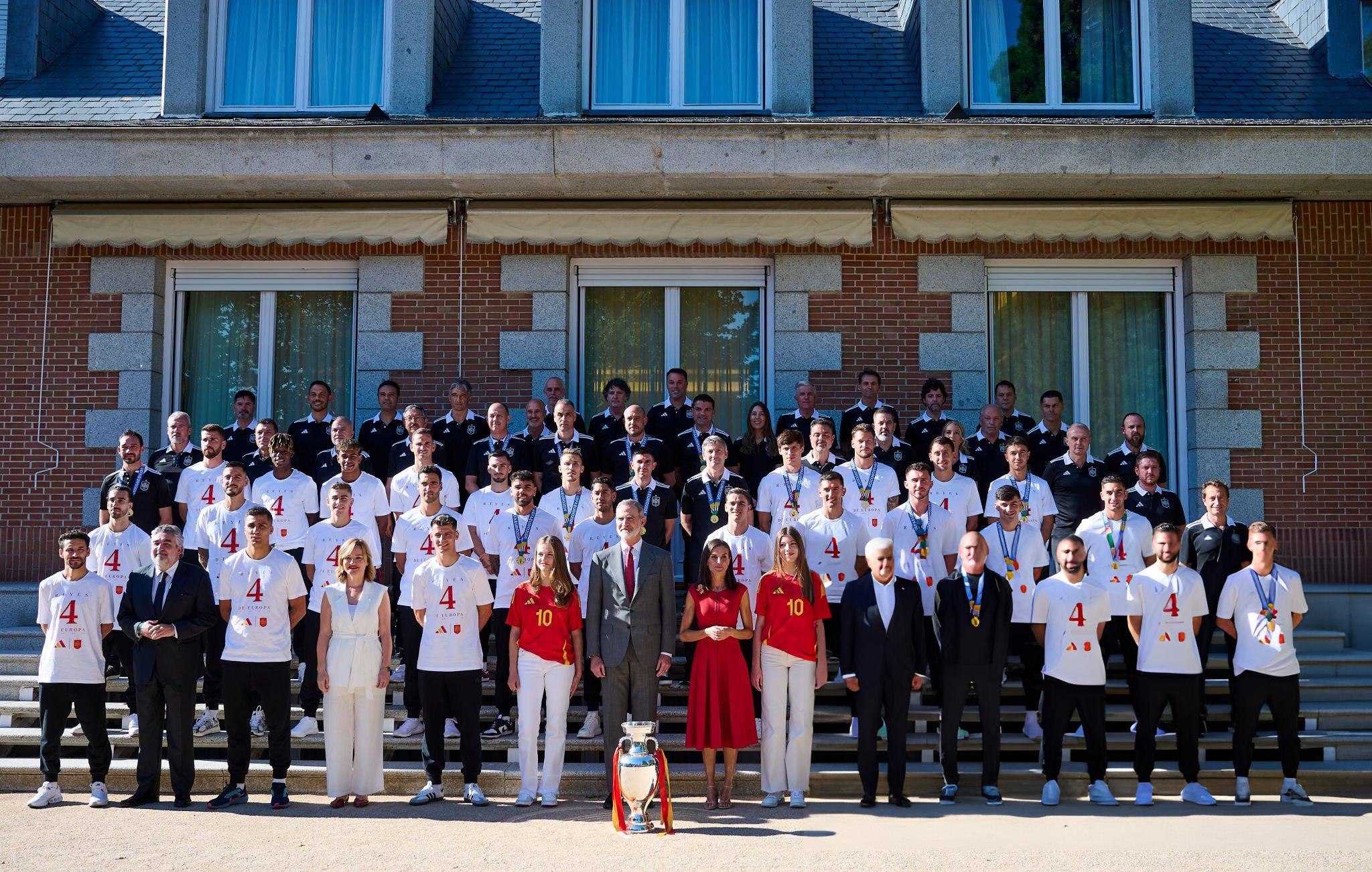 Tay Ban Nha vo dich anh 4