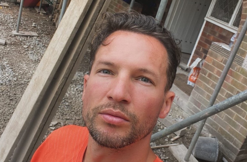 Nha vo dich Premier League 2016 di lam tho xay hinh anh