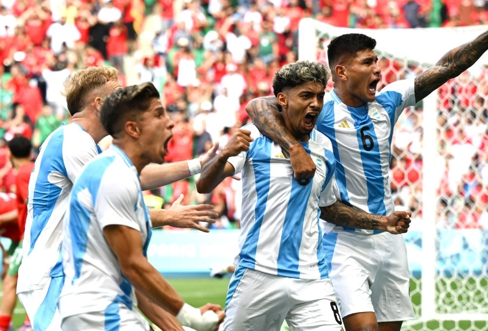 Phan ung cua Messi khi Olympic Argentina bi huy ban thang sau 2 tieng hinh anh