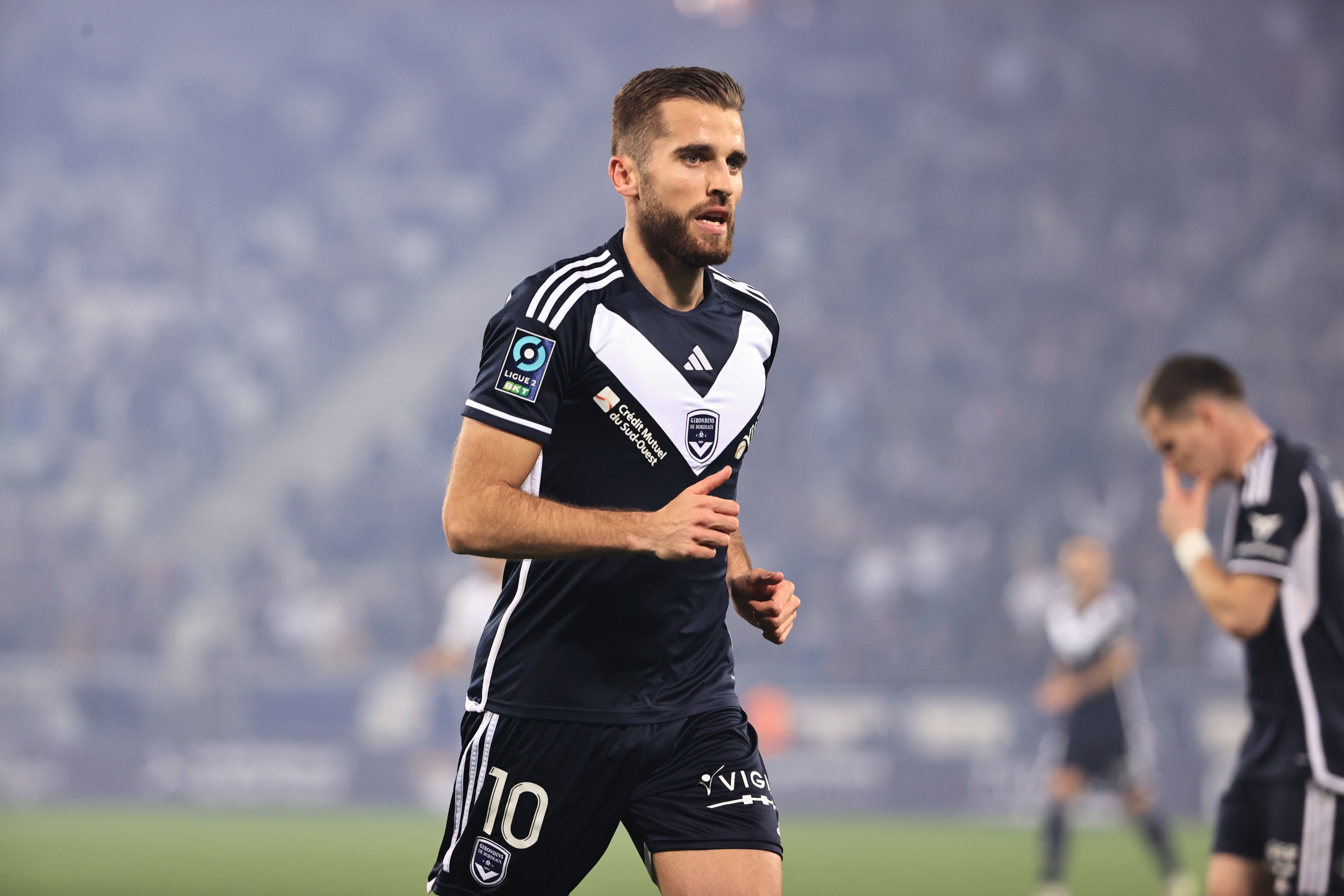 Bordeaux tuyen bo pha san hinh anh