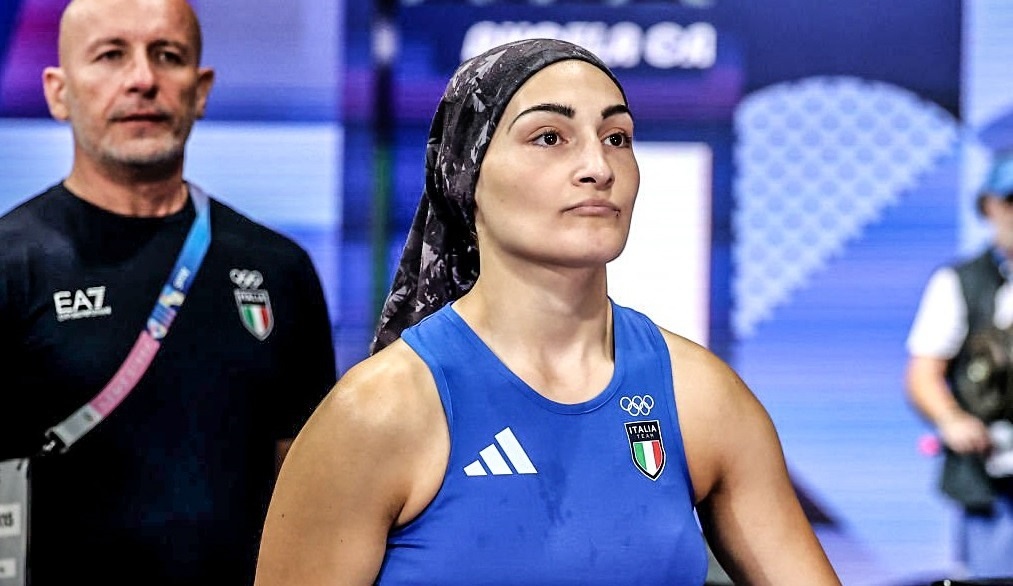 Nu vo si de thua sau 46 giay: 'Chua thay cu dam nao manh nhu vay' hinh anh