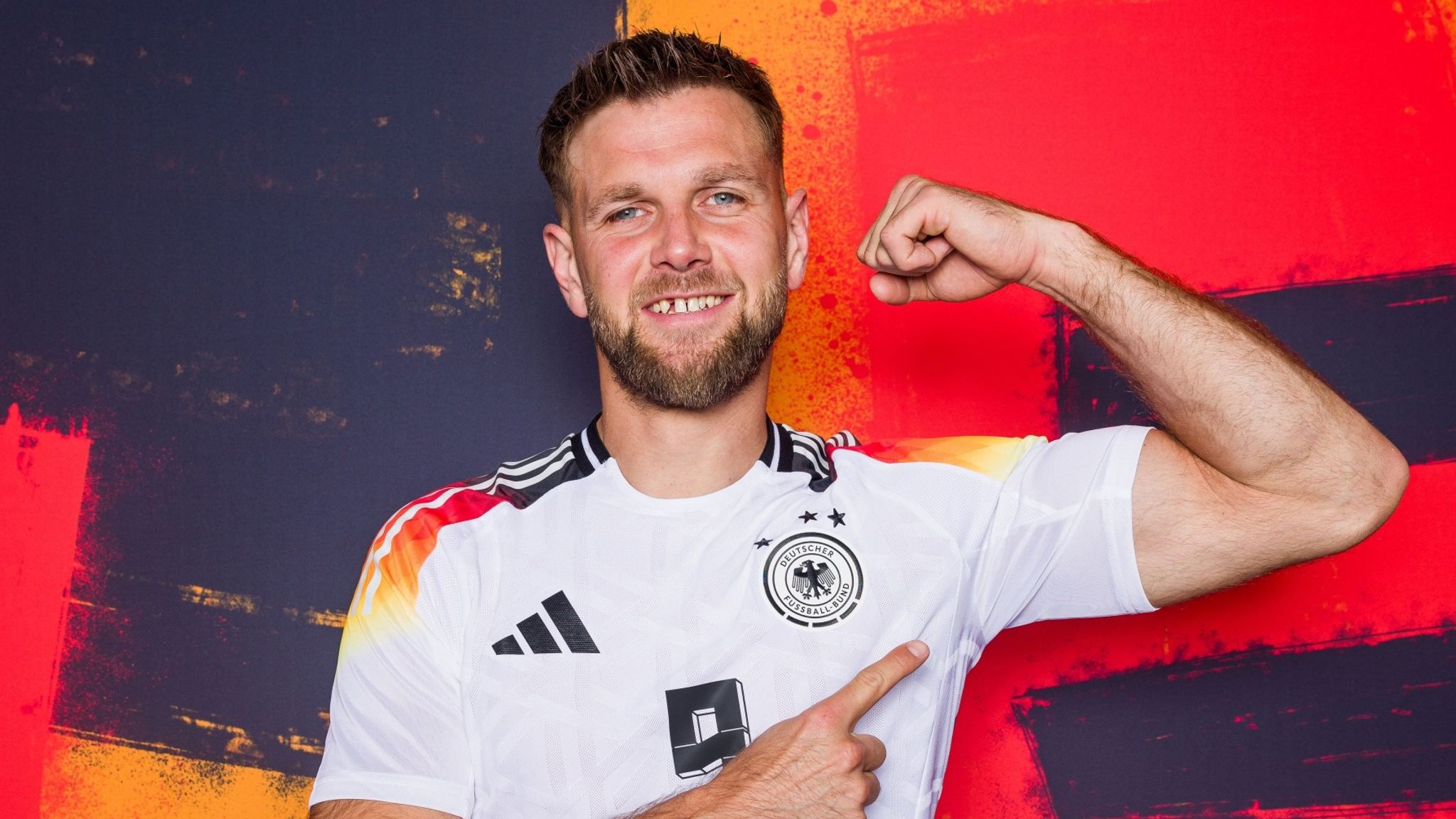 West Ham gay an tuong manh hinh anh