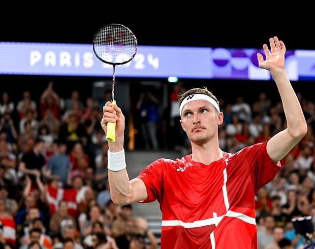 Viktor Axelsen,  Kunlavut
Vitidsarn anh 1