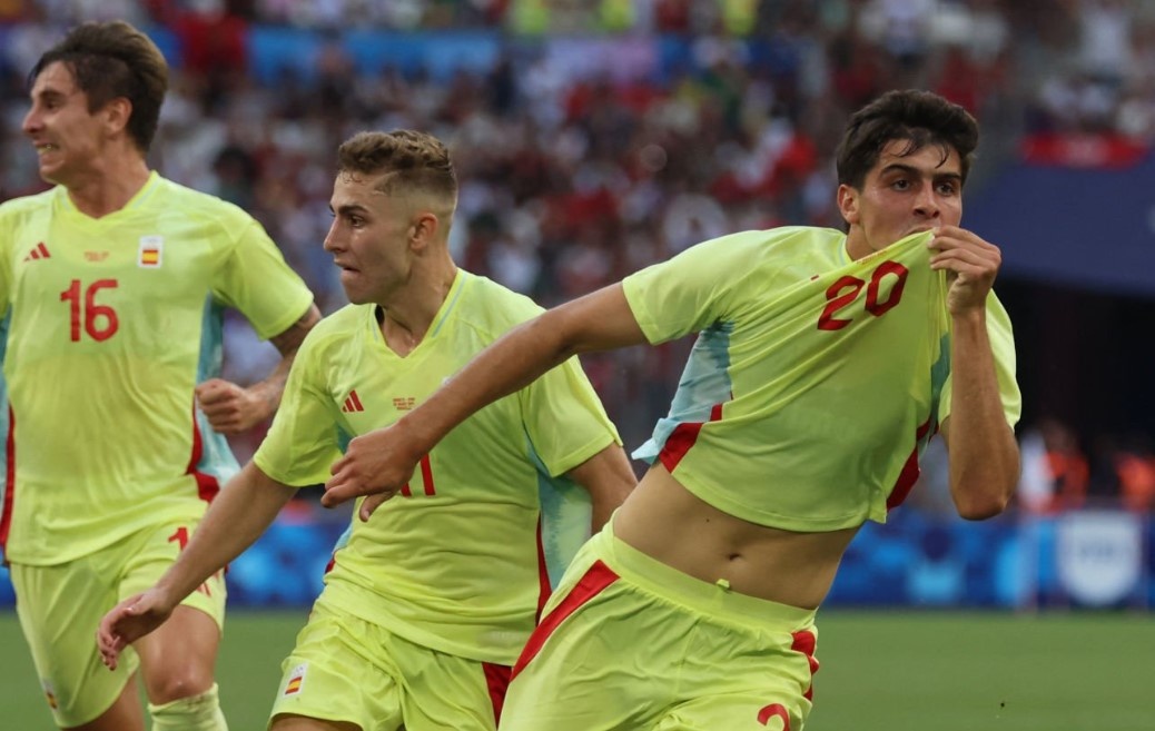 Thang nguoc Morocco, Tay Ban Nha vao chung ket Olympic hinh anh