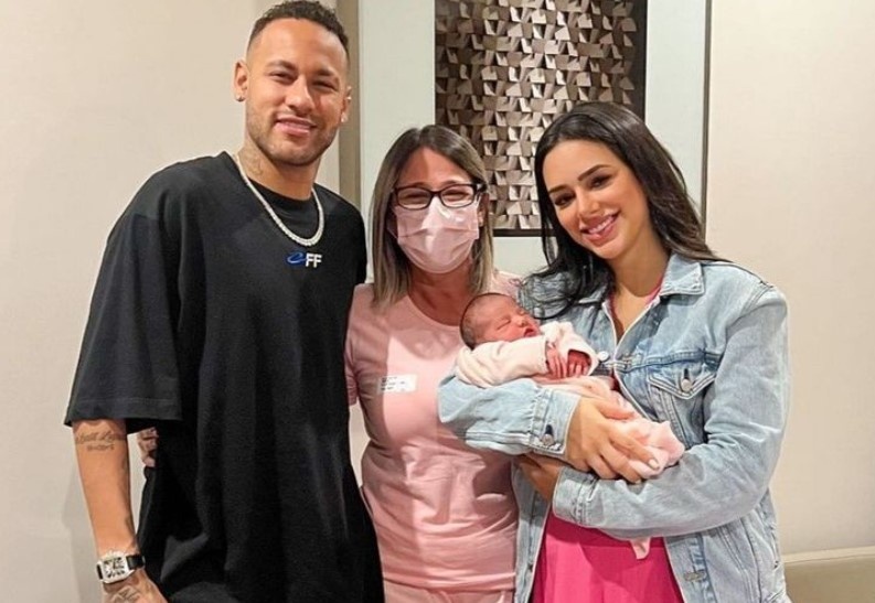 Neymar co con roi 10 tuoi? hinh anh