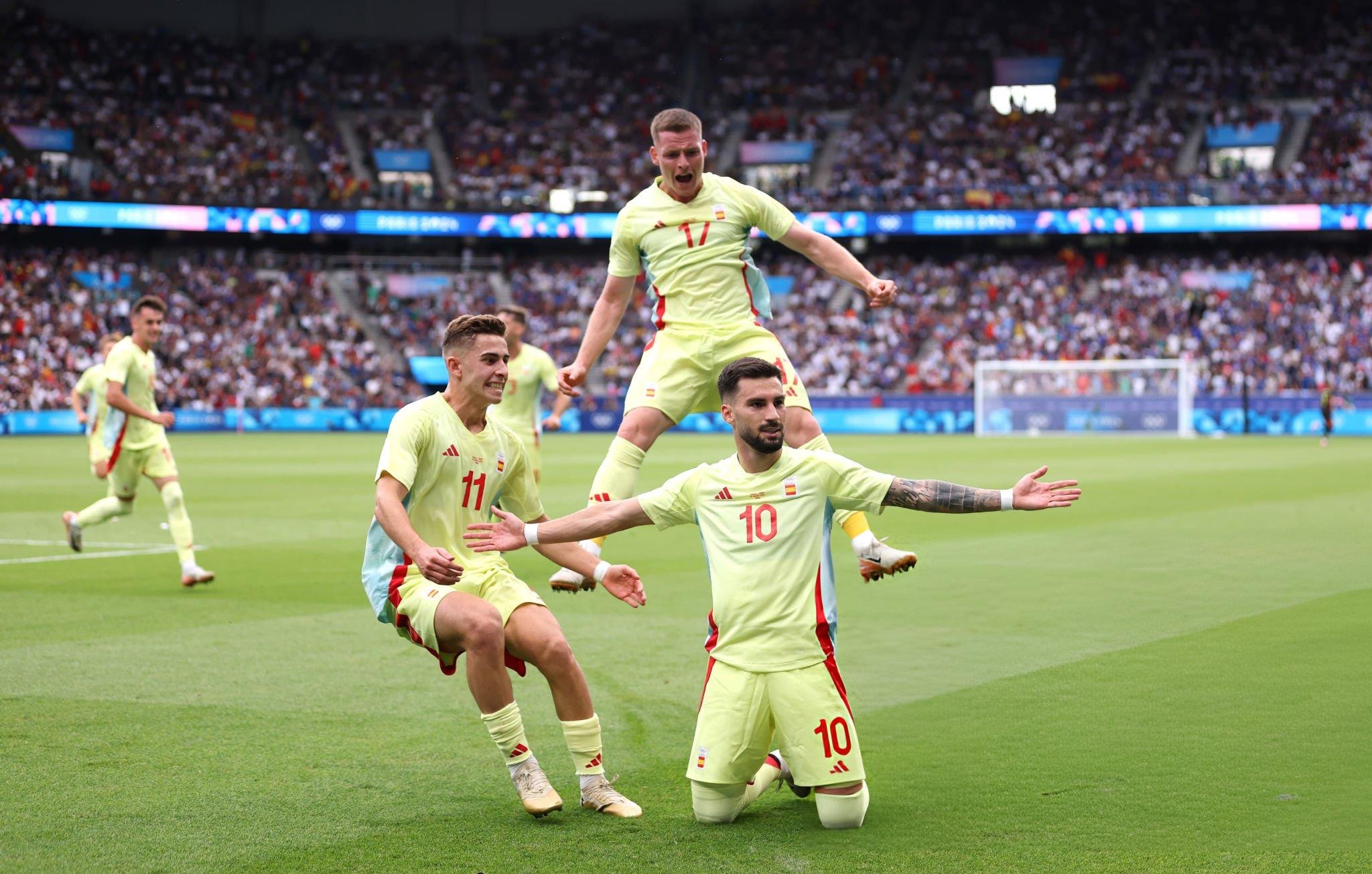 Ha Phap 5-3, Tay Ban Nha gianh huy chuong vang Olympic 2024 hinh anh