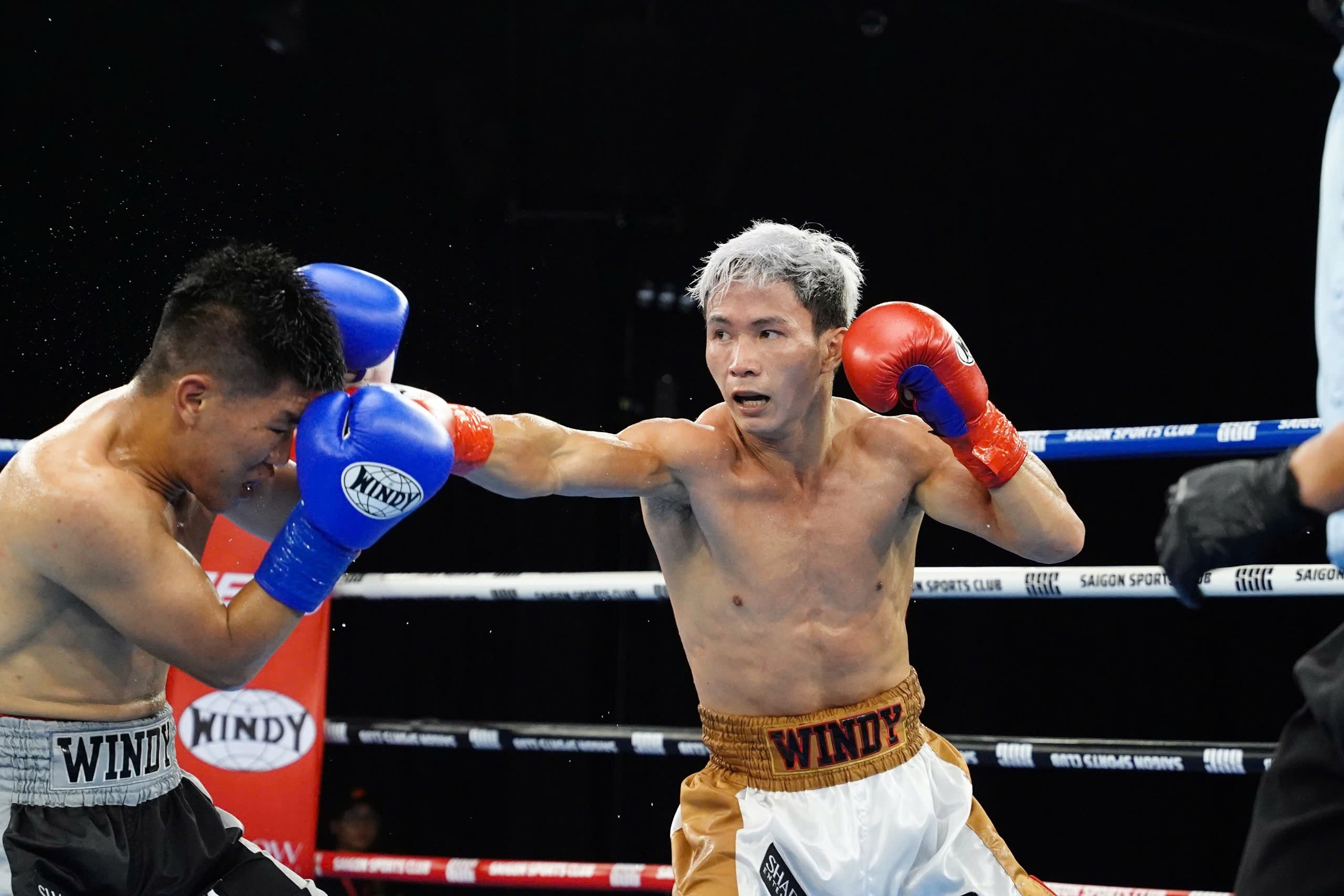 Le Van Hien vao ban ket giai WBA Asia Vietnam hinh anh