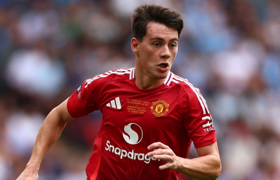 MU chia tay cau thu thu 10 hinh anh