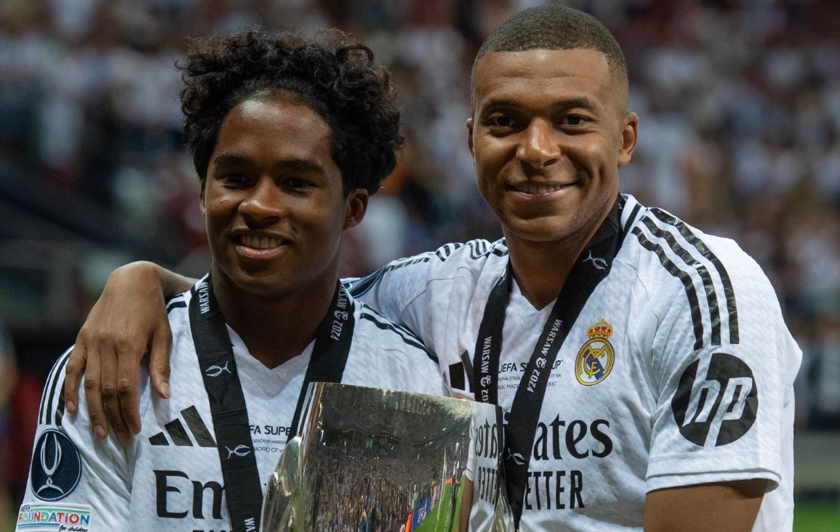 Real Madrid gap Liverpool o Champions League the thuc moi hinh anh