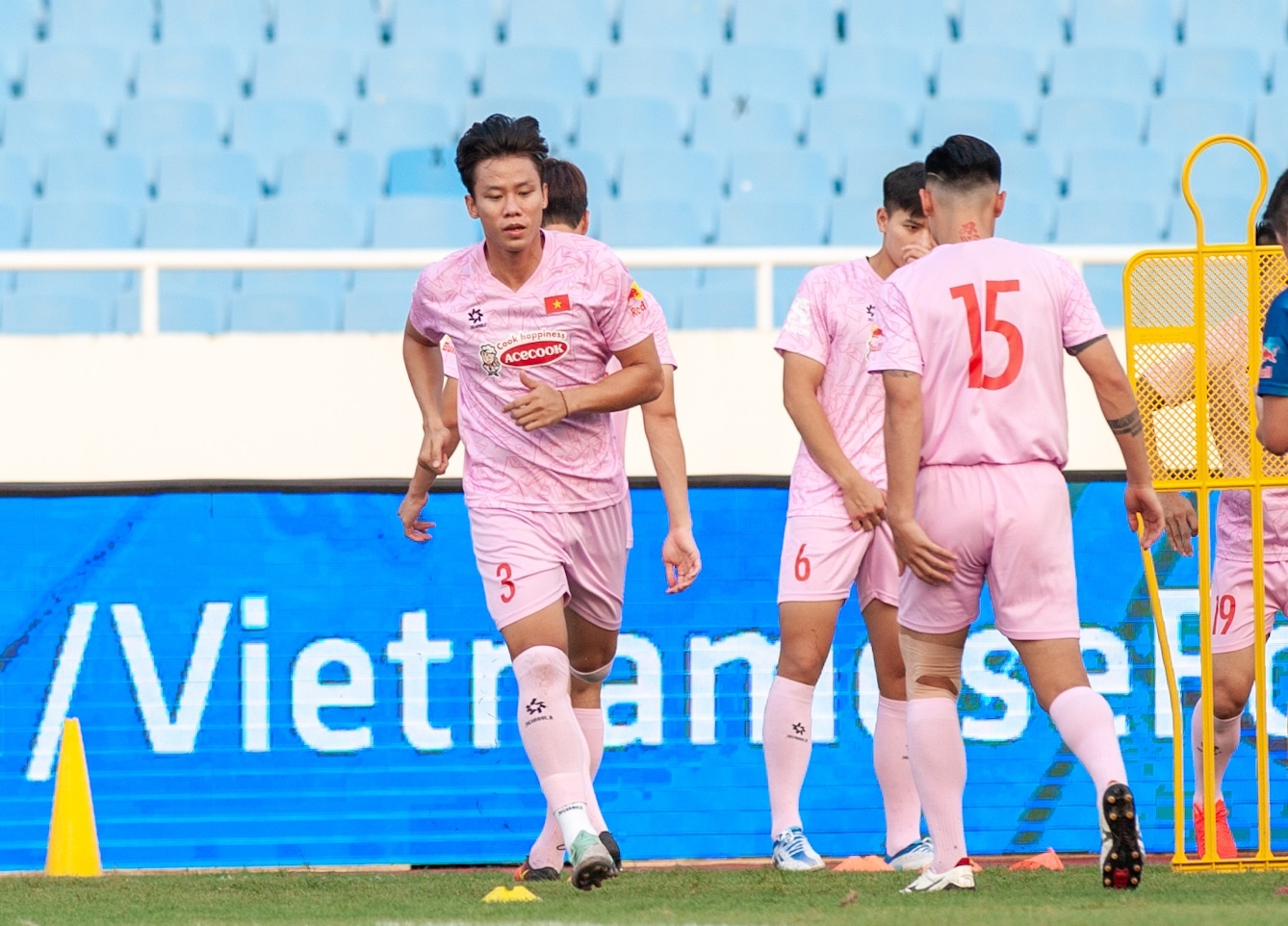 Đặng Văn Lâm ảnh 7 Dang Van Lam anh 7