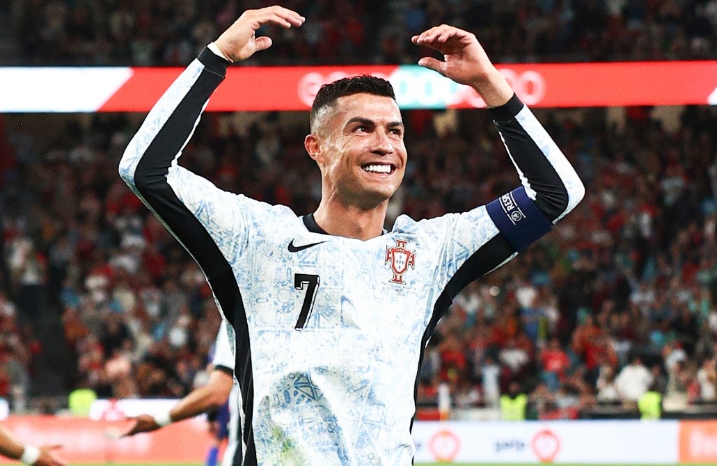 Ronaldo: 'Vo dich Euro ngang voi World Cup' hinh anh