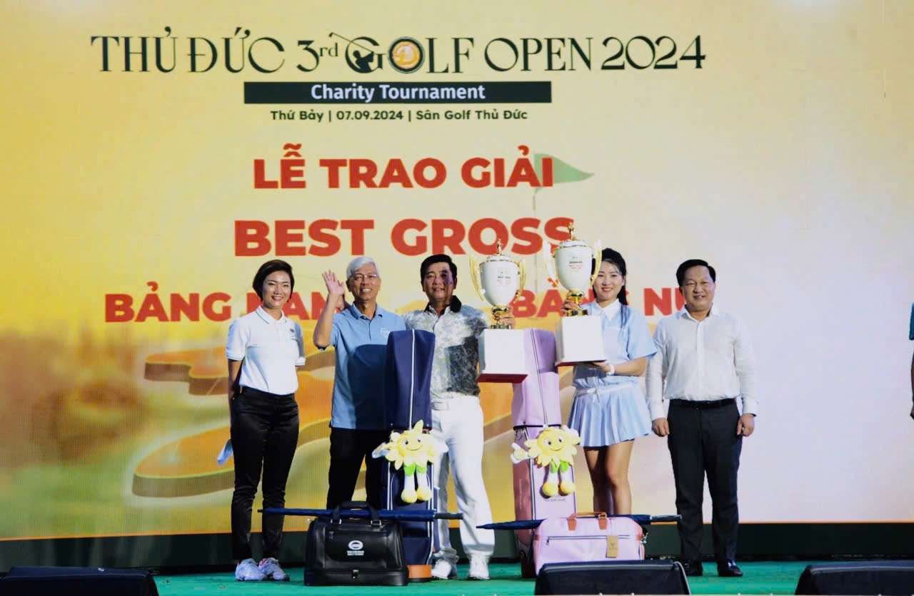 40 ty dong tu thien duoc huy dong tu giai golf Thu Duc Open hinh anh