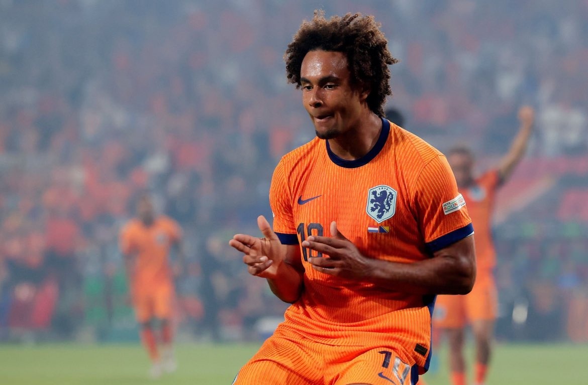 Tan binh MU ruc sang trong chien thang cua Ha Lan hinh anh