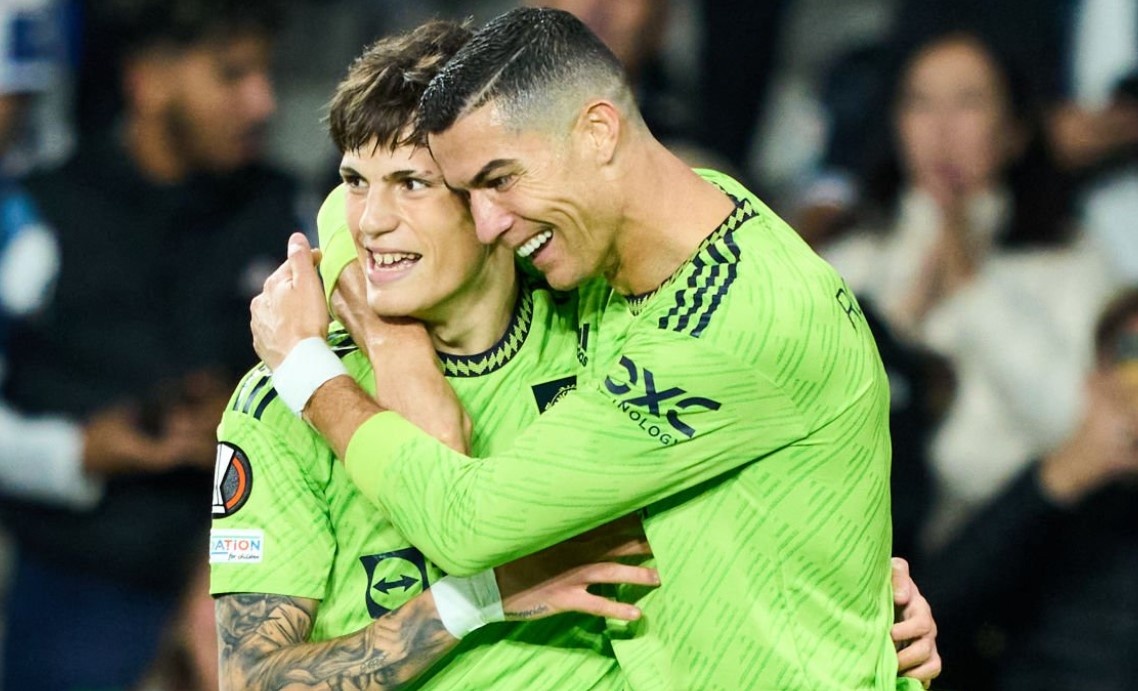 Garnacho 'choc gian' Erik ten Hag hinh anh