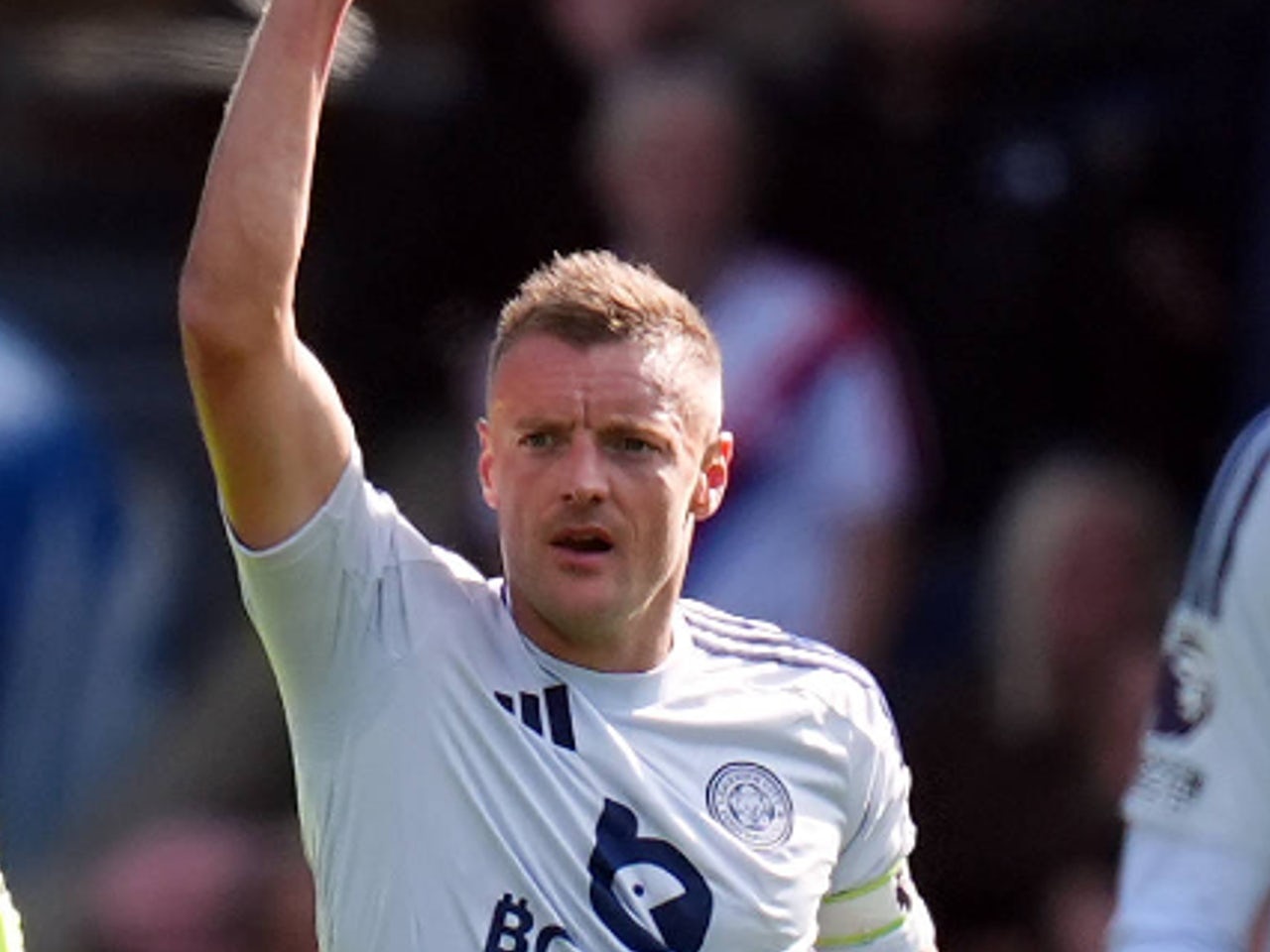 Vardy co ben do moi hinh anh