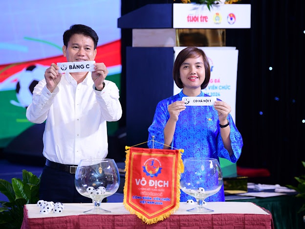 Hon 60 doi du giai bong da cong nhan, vien chuc Viet Nam 2024 hinh anh