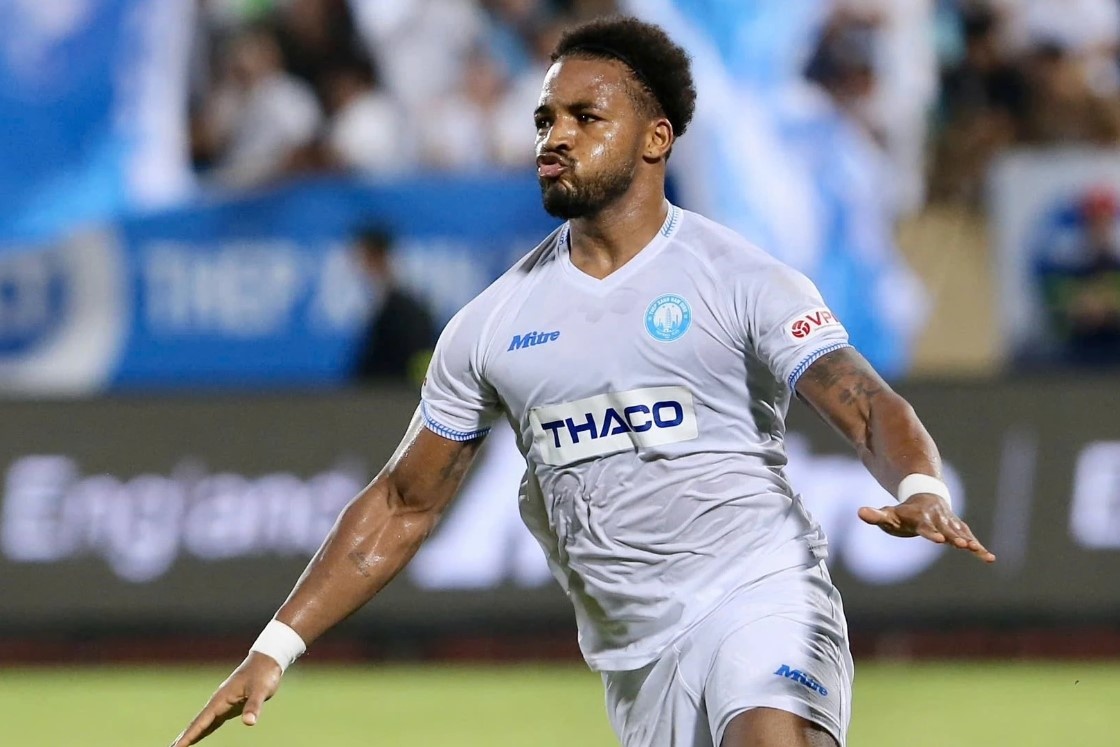 Tien dao nhap tich Nguyen Xuan Son san sang thi dau hinh anh