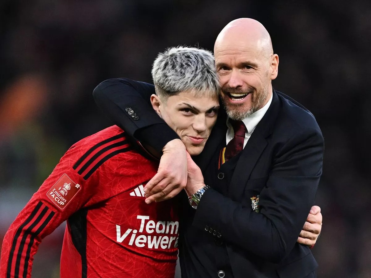 Roy Keane da dung ve Garnacho hinh anh