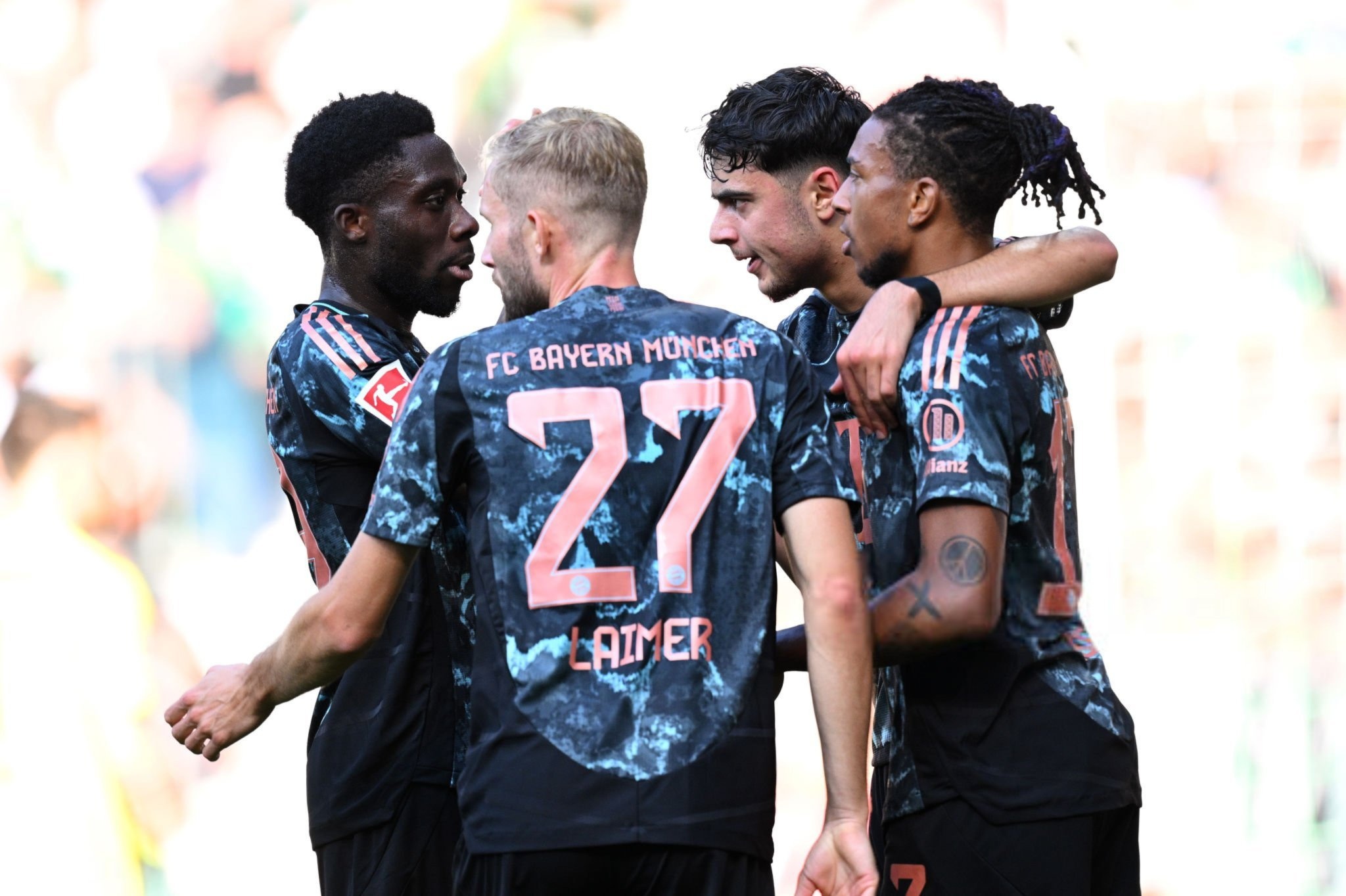 Bayern Munich tiep tuc phong do khung khiep hinh anh