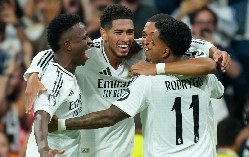 Champions League 'dien ro' nhat lich su hinh anh