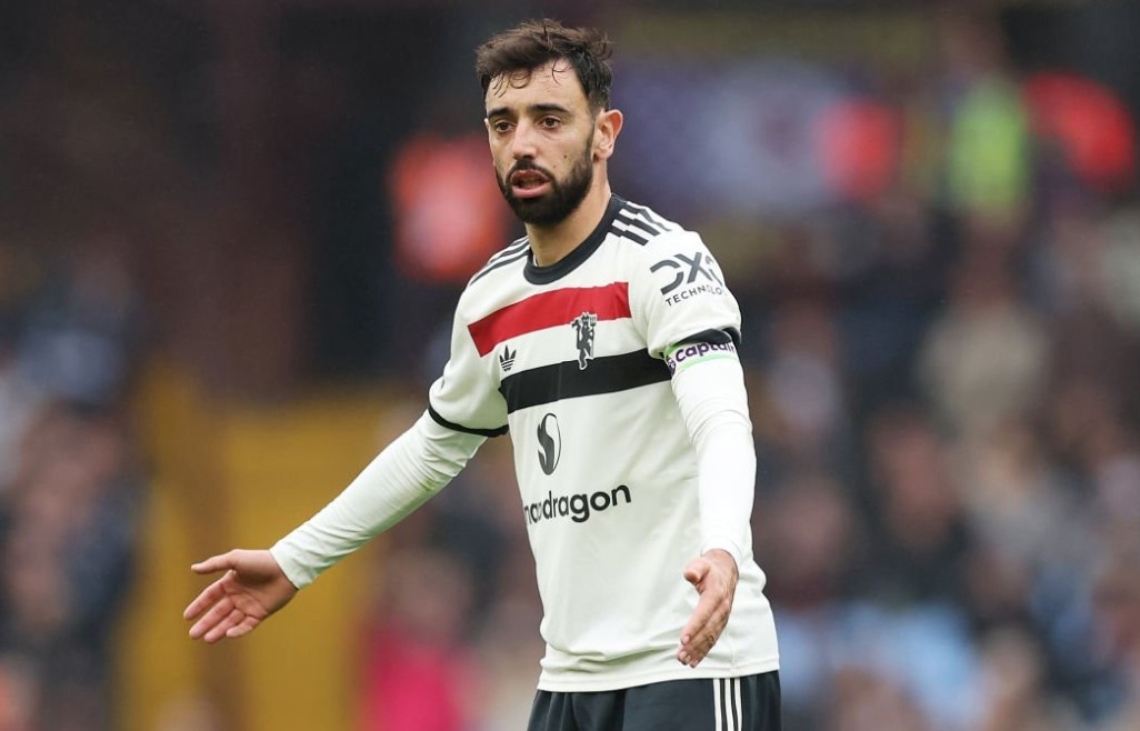 MU hoa nhat nhoa tren san cua Aston Villa hinh anh