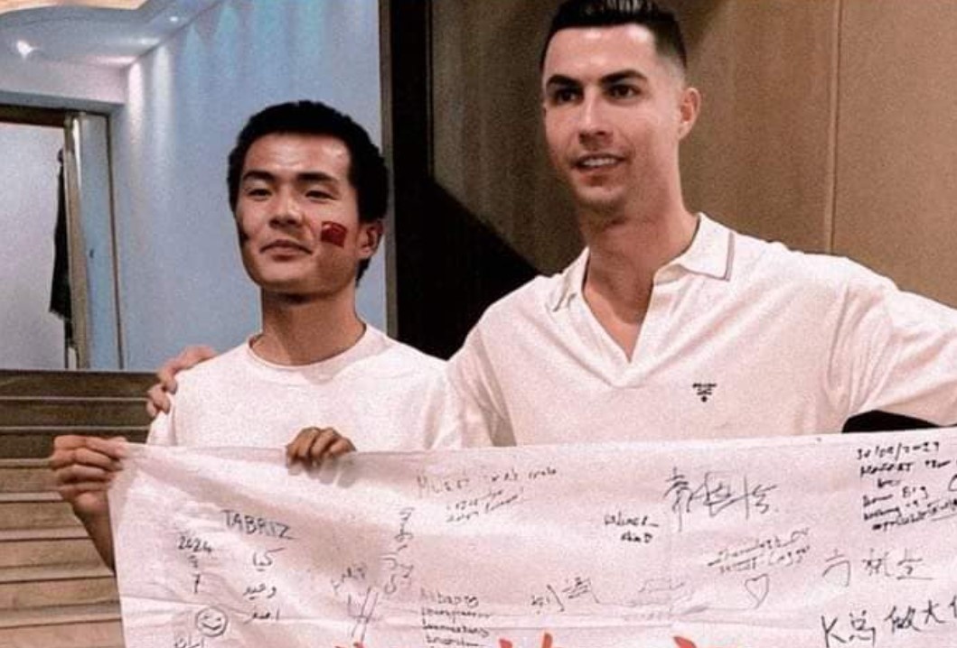 Fan dap xe 13.000 km de gap Ronaldo hinh anh