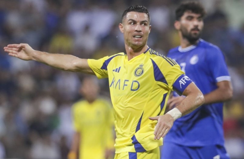 Pha bong gay sot cua Ronaldo hinh anh