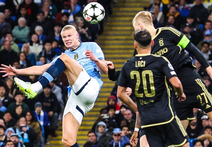 Pha lam ban gay sot cua Haaland hinh anh