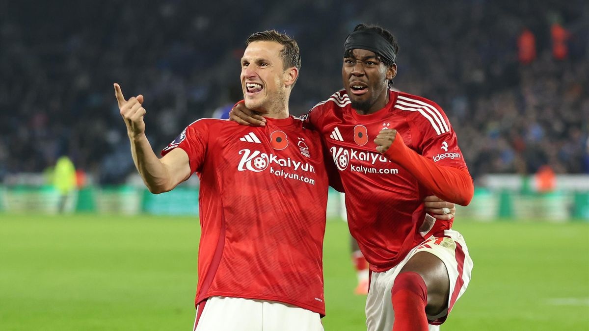 Nottingham Forest bay cao tai Premier League hinh anh