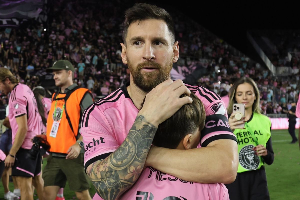 Suc hut cua Messi khien FIFA lam dieu chua tung co hinh anh