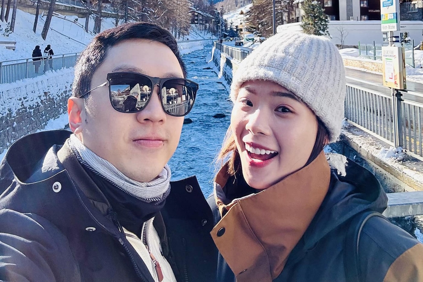 Hoa khoi cau long Nguyen Thuy Linh cong khai nguoi yeu hinh anh