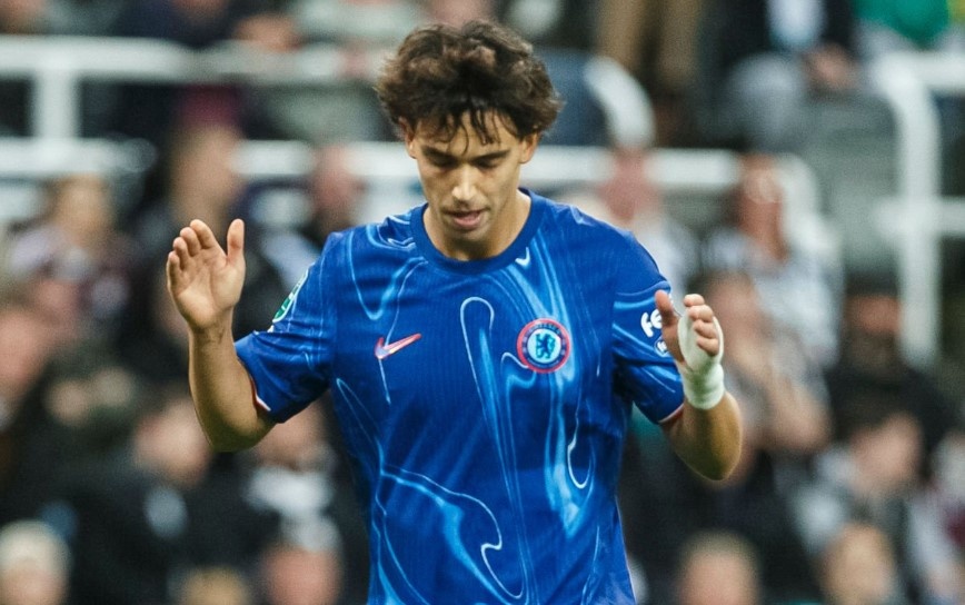 Hang thu tham hoa khien Chelsea om han truoc Newcastle hinh anh