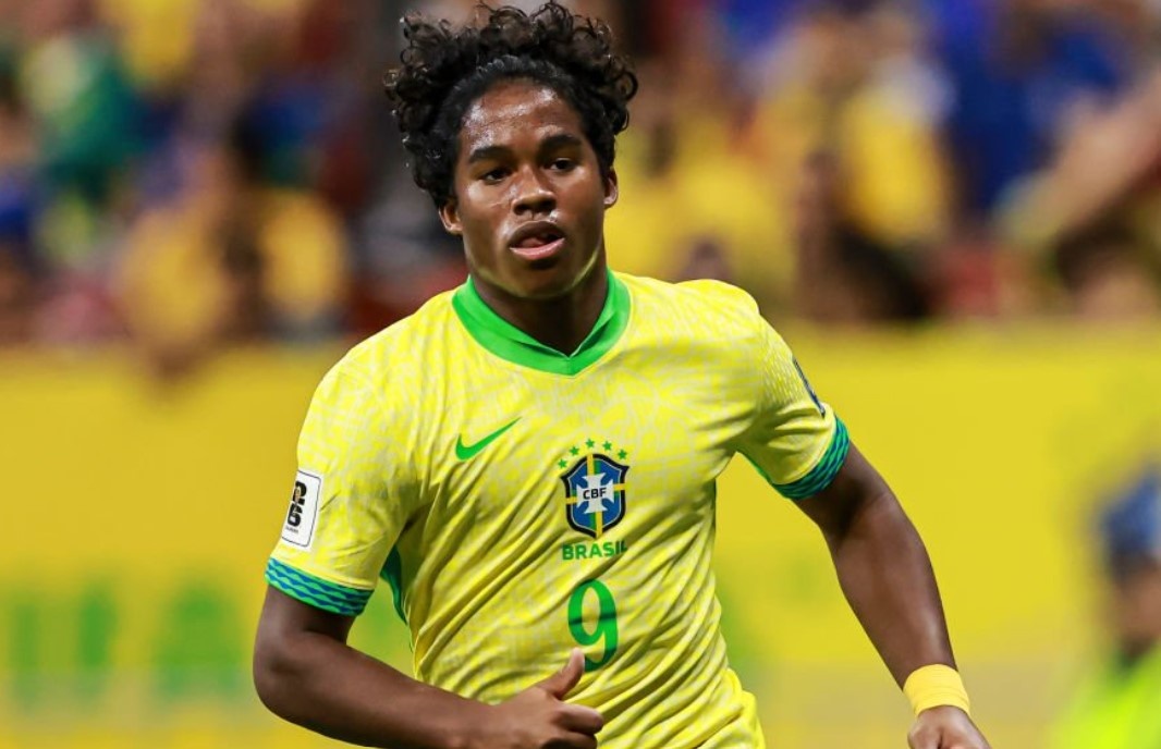 Endrick bi tuyen Brazil gach ten hinh anh